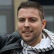Felix von Jascheroff sagt aber, da läuft nichts zwischen ihnen