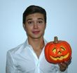 Jascha feiert kein Halloween, da er am nächsten Tag arbeiten muss