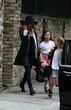 Kate zusammen mit den Kids in London