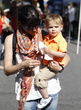 Selma Blairs Sohn ist einfach putzig!