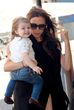 Sie bekommt Besuch von Victoria und Harper Seven Beckham