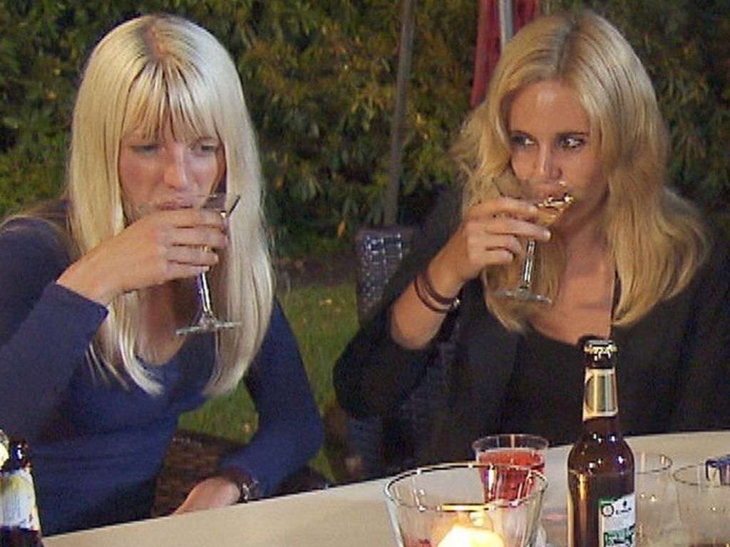 WIE MÄNNER FLIRTEN Hochpokern, hochstapeln, hochpunkten