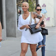 Amber Rose zeigte sich in einem weißen, engen Kleidchen