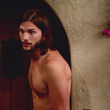 Ashton Kutcher läuft am Set von "Two and a half Men" gerne mal nackt durch die Gegend