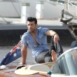 Jay Khan beteuert, heterosexuell zu sein