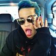 Rita Ora hat jetzt blaue Haare