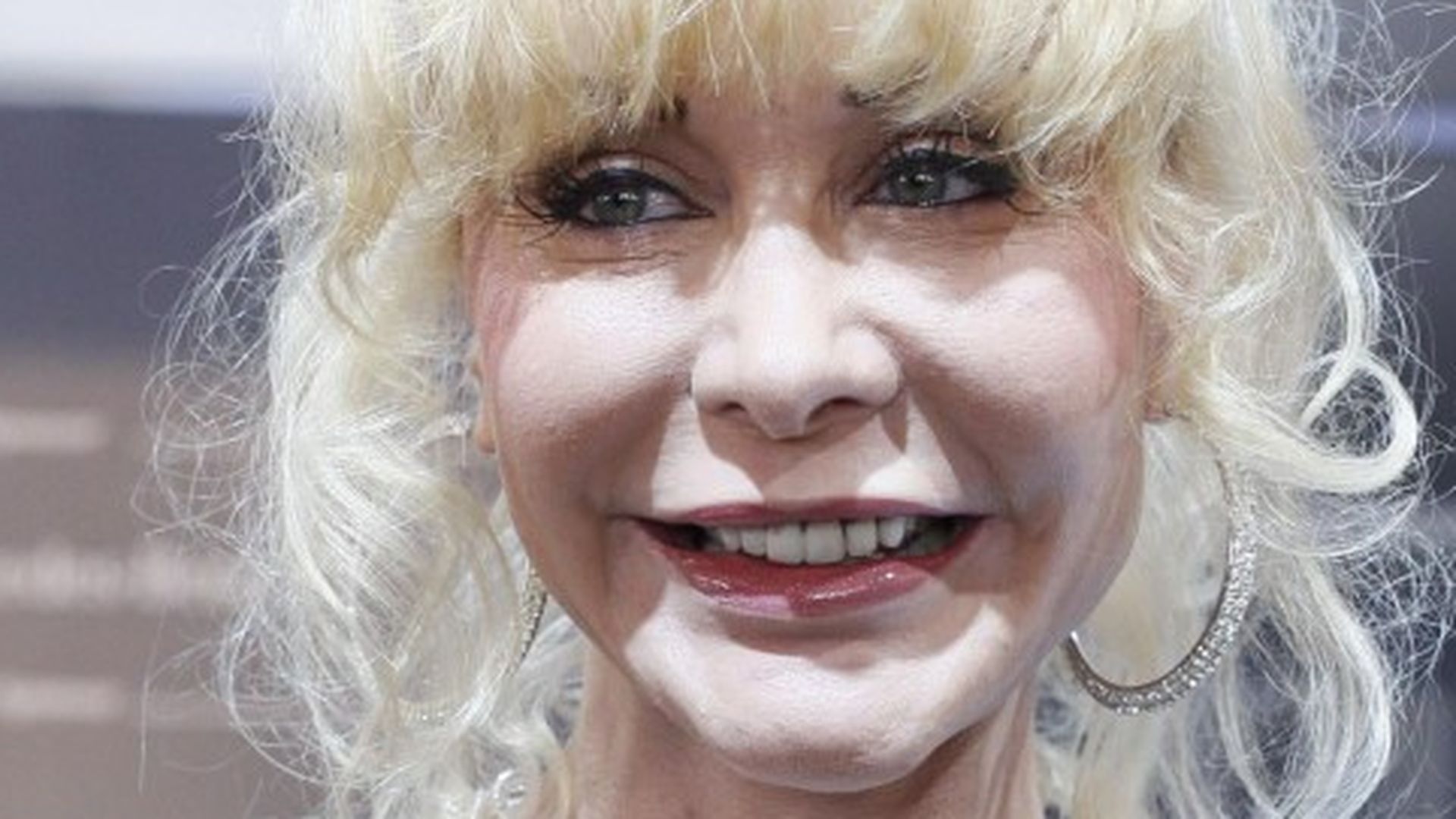 dolly buster kino wie wichst man richtig dolly buster kino wie wichst man richtig