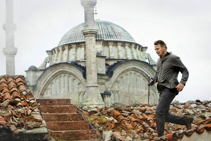 liam-neeson-jagt-ueber-die-daecher-von-istanbul.jpg