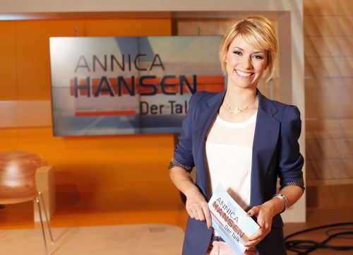 Annica Hansen mag ihre Sendung, auch wenn sie trashig ist Annica Hansen mag ihre Sendung, auch wenn sie trashig ist
