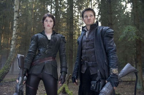 Gemma Arterton und Jeremy Renner spielen die Hauptrollen in "Hänsel und Gretel" Gemma Arterton und Jeremy Renner spielen die Hauptrollen in "Hänsel und Gretel"