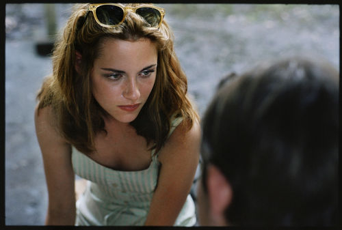 Kristen spielt im Film "On The Road" mit Kristen spielt im Film "On The Road" mit