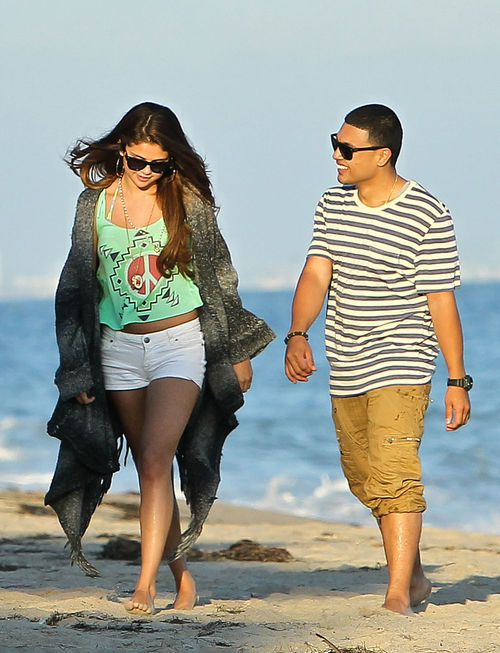 Hat Selena Gomez einen neuen Freund? Hat Selena Gomez einen neuen Freund?