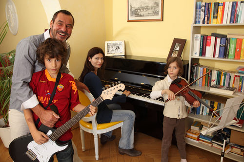Silvan-Pierre Leirich und seine Familie wohnen in Berlin Silvan-Pierre Leirich und seine Familie wohnen in Berlin