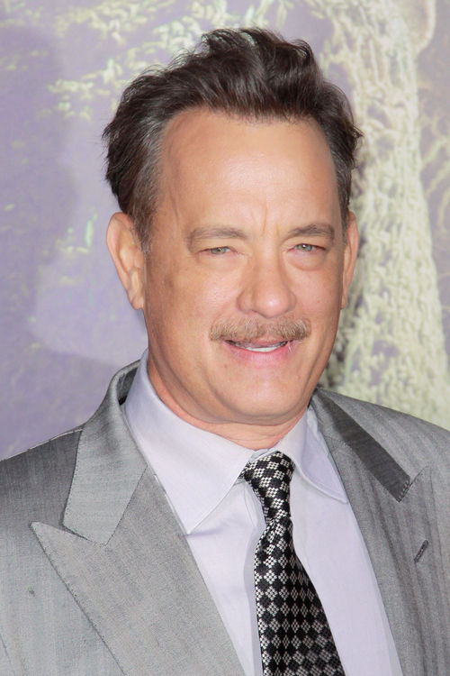 tom-hanks-mit-grauen-haaren.jpg  width=