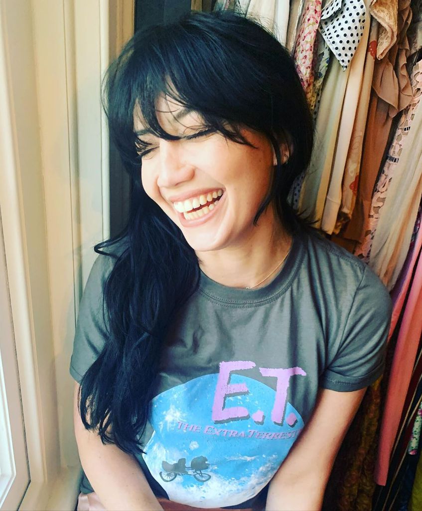 Cici Lowe Wird In Der Dusche Eingeseift Cici Lowe Wird In Der Dusche Eingeseift