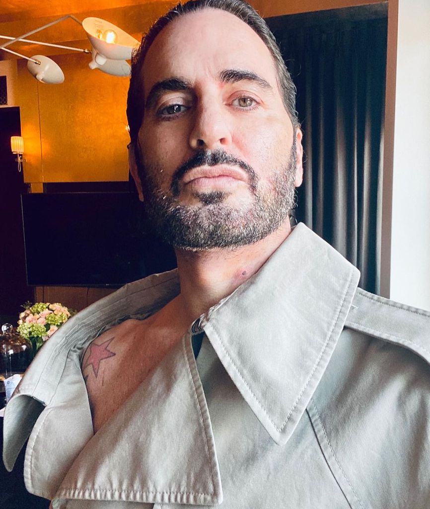 Marc Jacobs knutscht mit Porno-Star-Freund im Meer