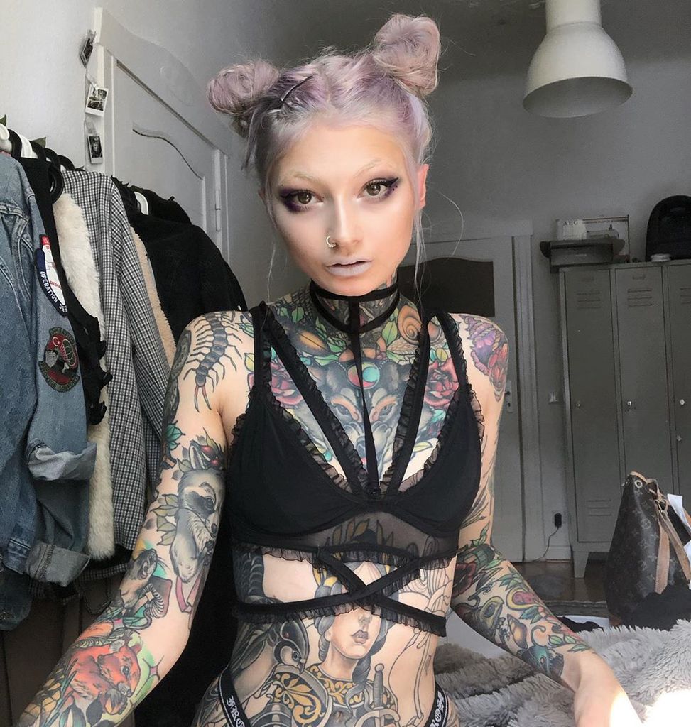 Gntm Mareike Und Anastasia Von Bffs Zu Konkurrentinnen Promiflash De