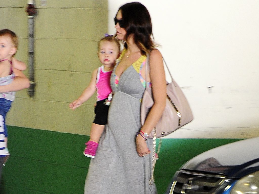 Nora Tschirner Tochter