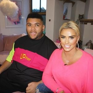 Katie Price' Sohn Harvey kehrt endgültig zurück nach Hause