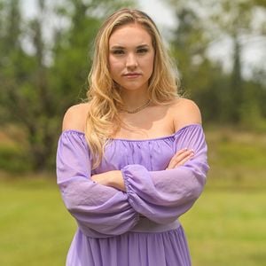 Im Chat betrogen: Laura Peuker liest Jonnys Nachrichten vor