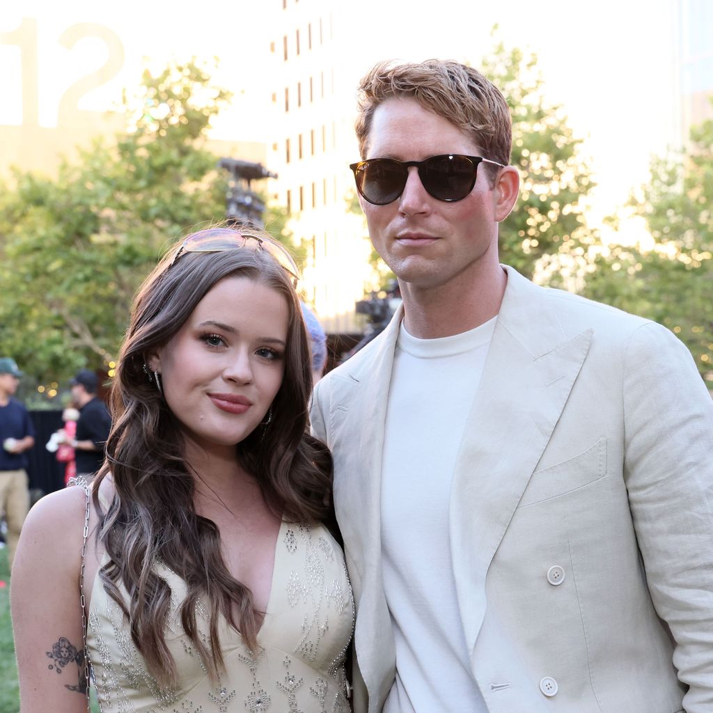 Schauspielerin Ava Phillippe und Musiker Dakota Brubake