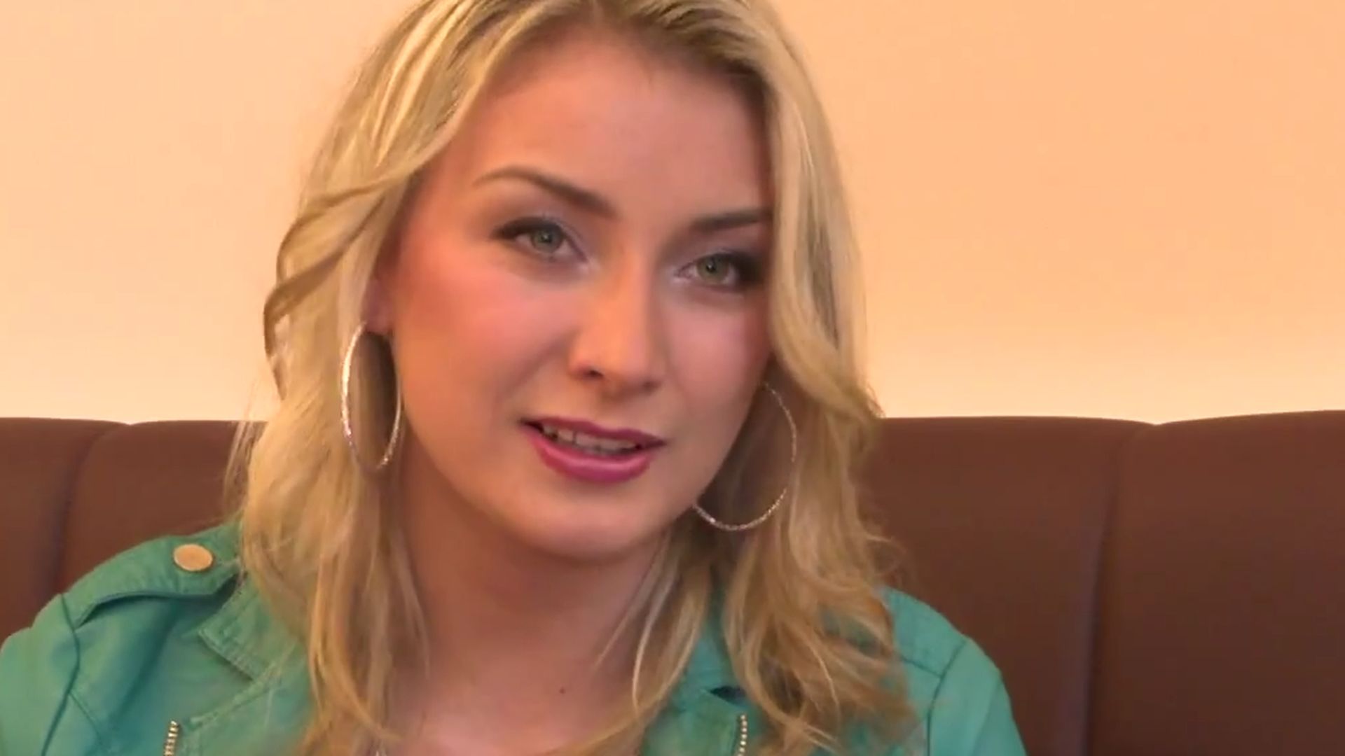 Wie geht es DSDSAnnaCarina nach der Trennung? Promiflash.de