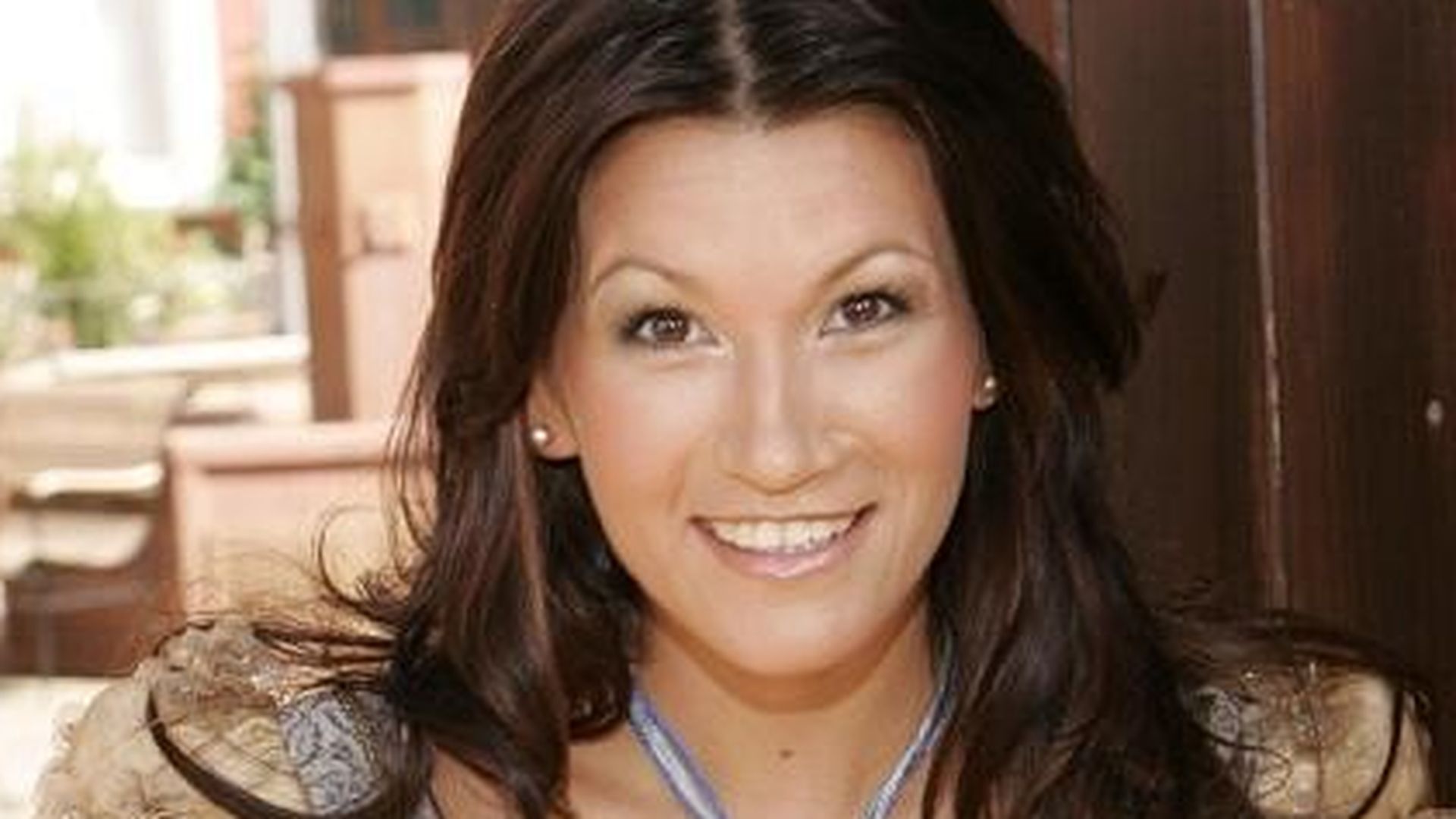 HorrorCrash Antonia aus Tirol schwer verletzt Promiflash.de