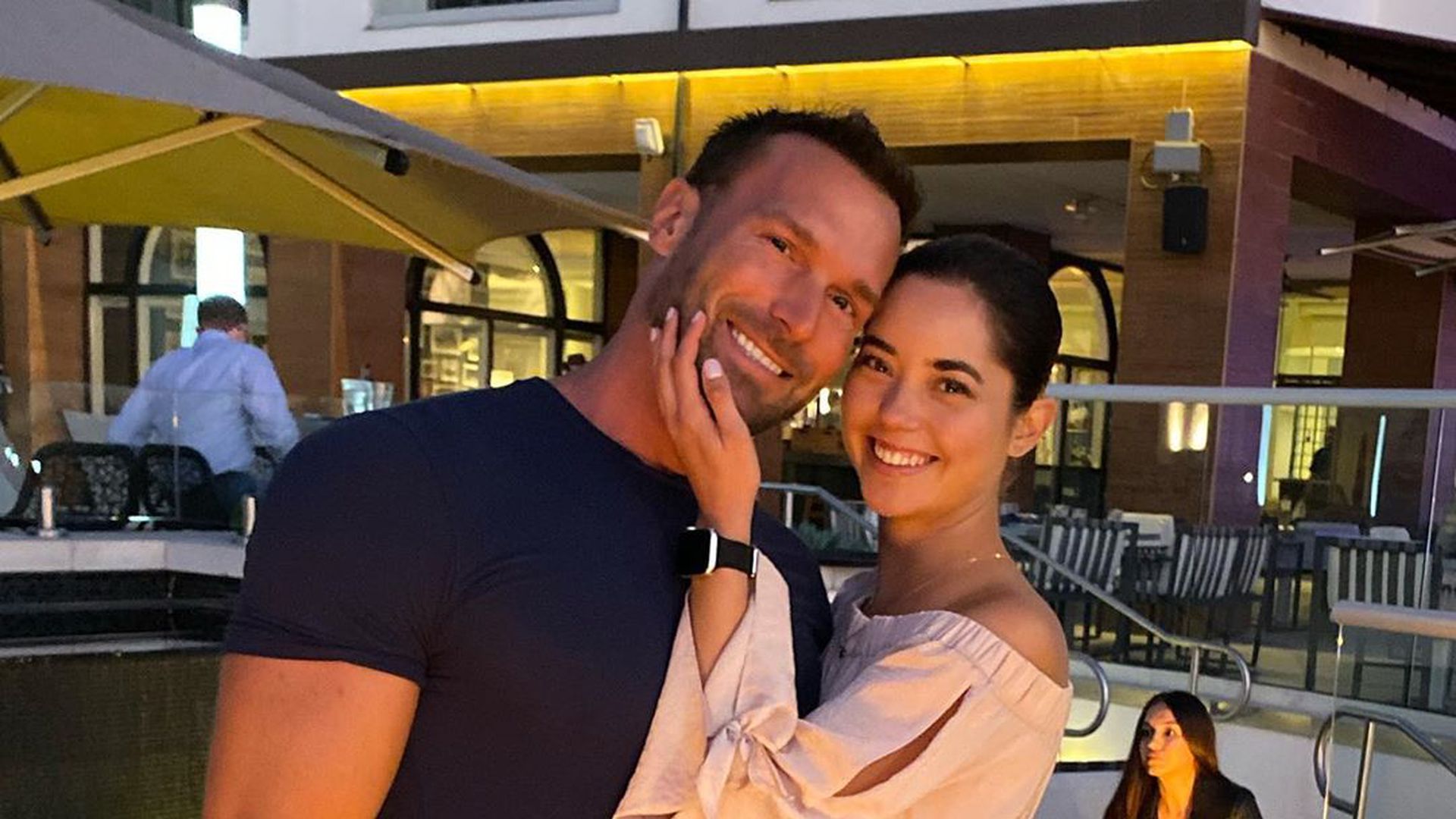 Bastian yotta marisol