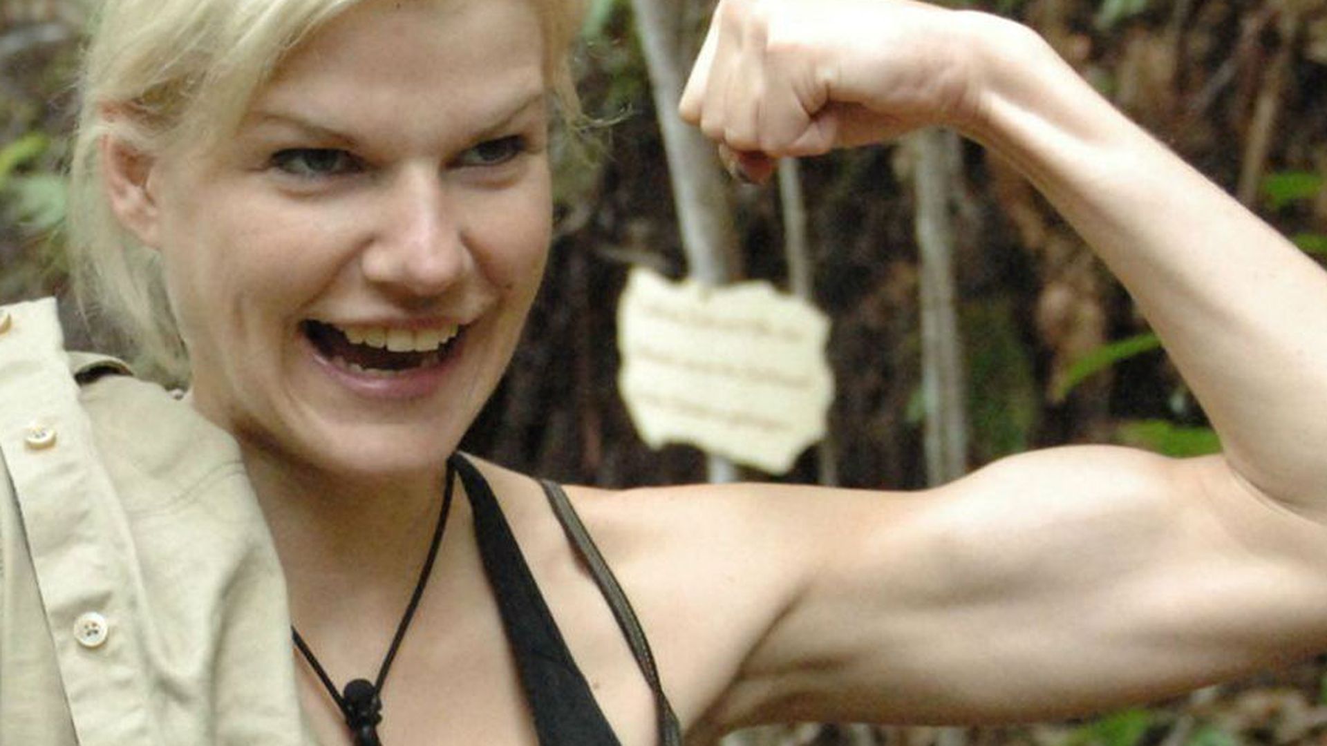 Dschungelcamp 2014: Melli holt sich die Krone! | Promiflash.de