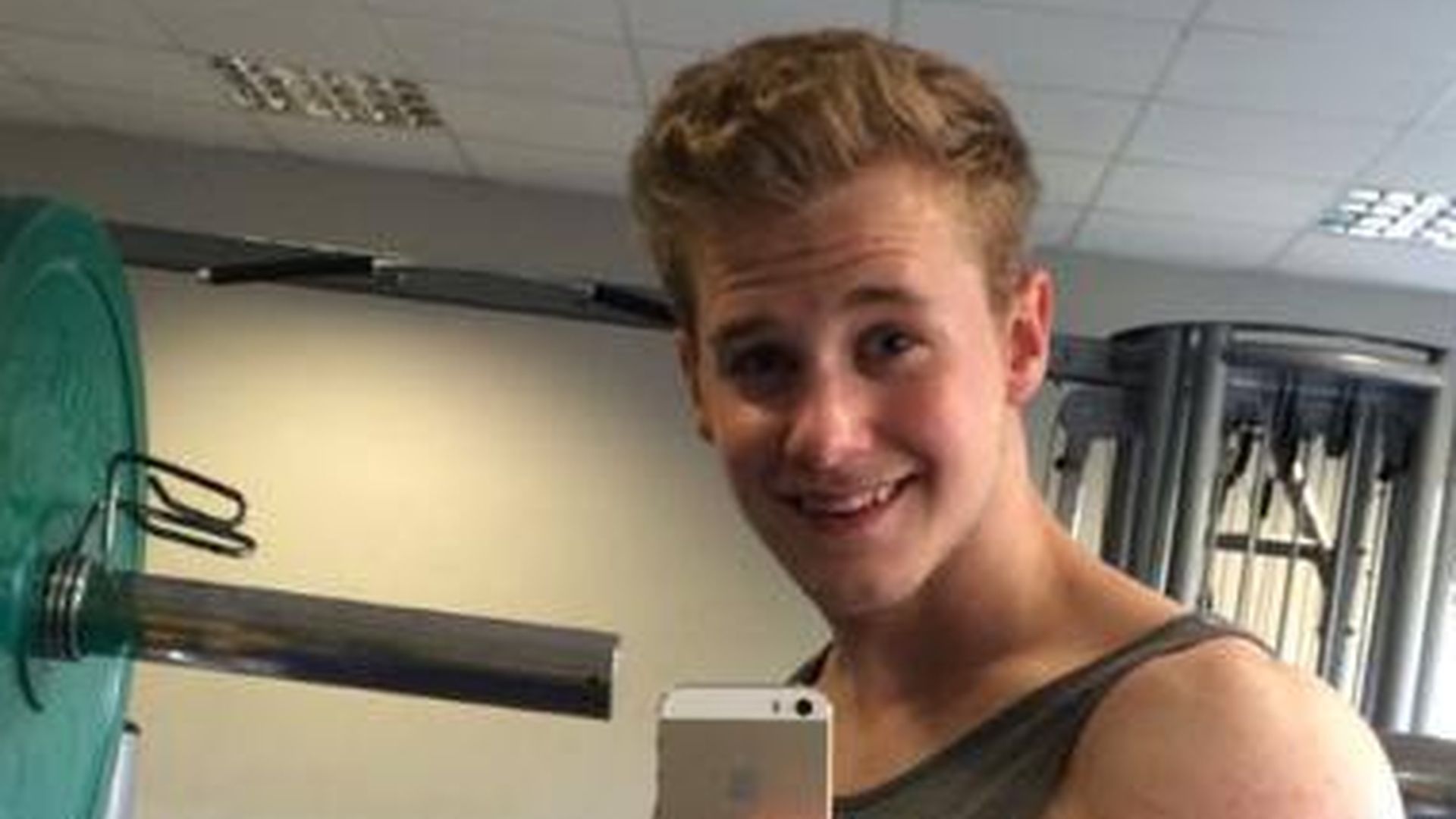 Felix van Deventer So klappt es mit dem Traumbody Promiflash.de