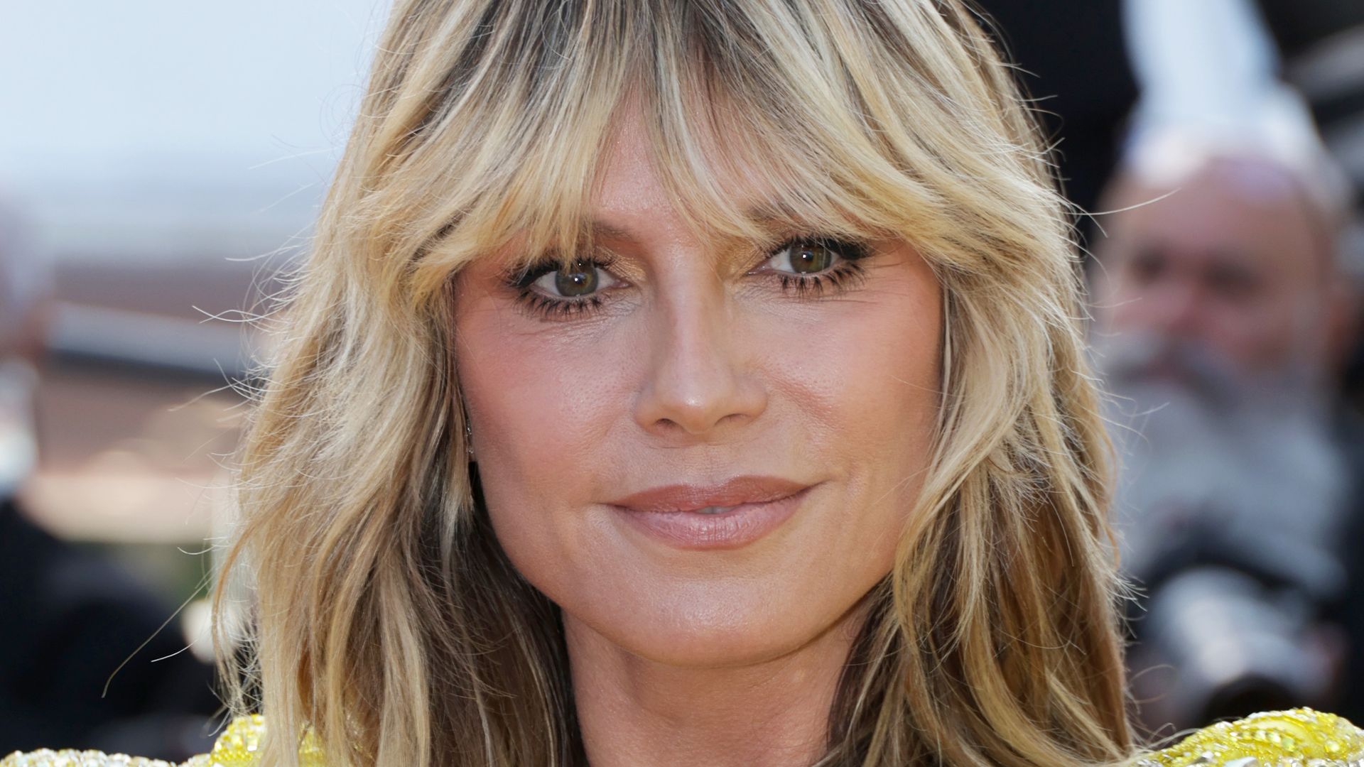 Foweknow Grusel Jogginganzug Herren - Halloween Kostüm Mit Blutflecken | 2-teilig Sport Set | Kapuzenpullover & Hose