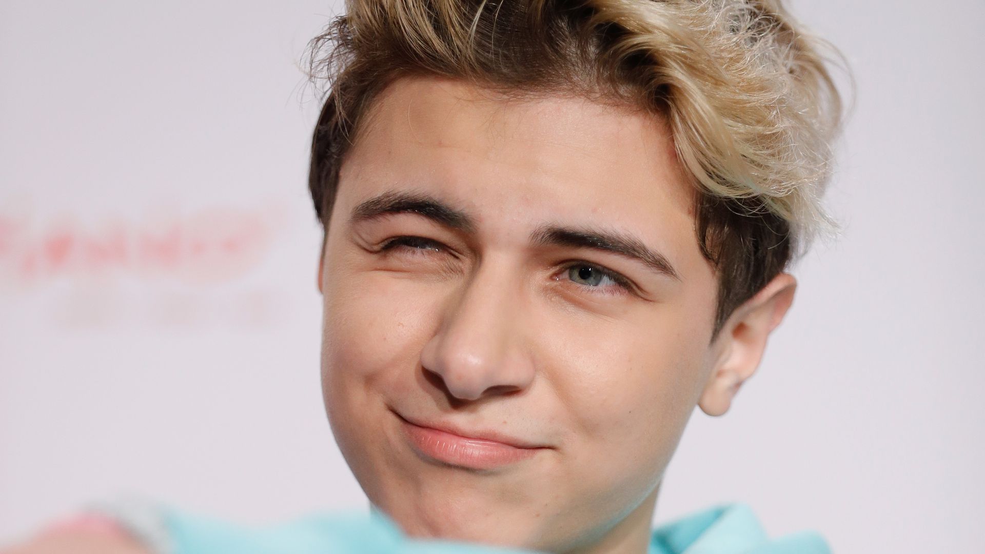 Wunderschne Wie Alt Ist Lukas Rieger Bild