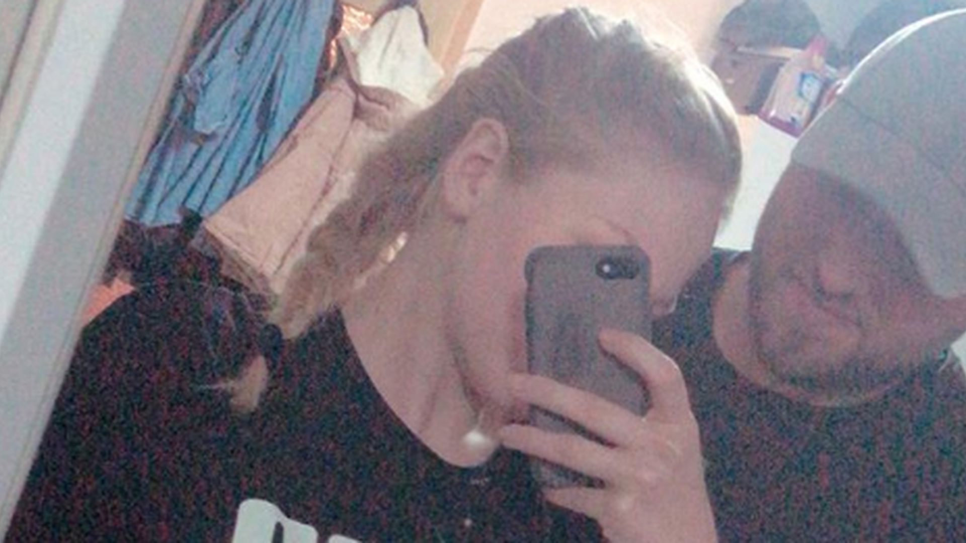 ExDSDSGiulio & seine Nicole Ein Baby ist unterwegs! Promiflash.de