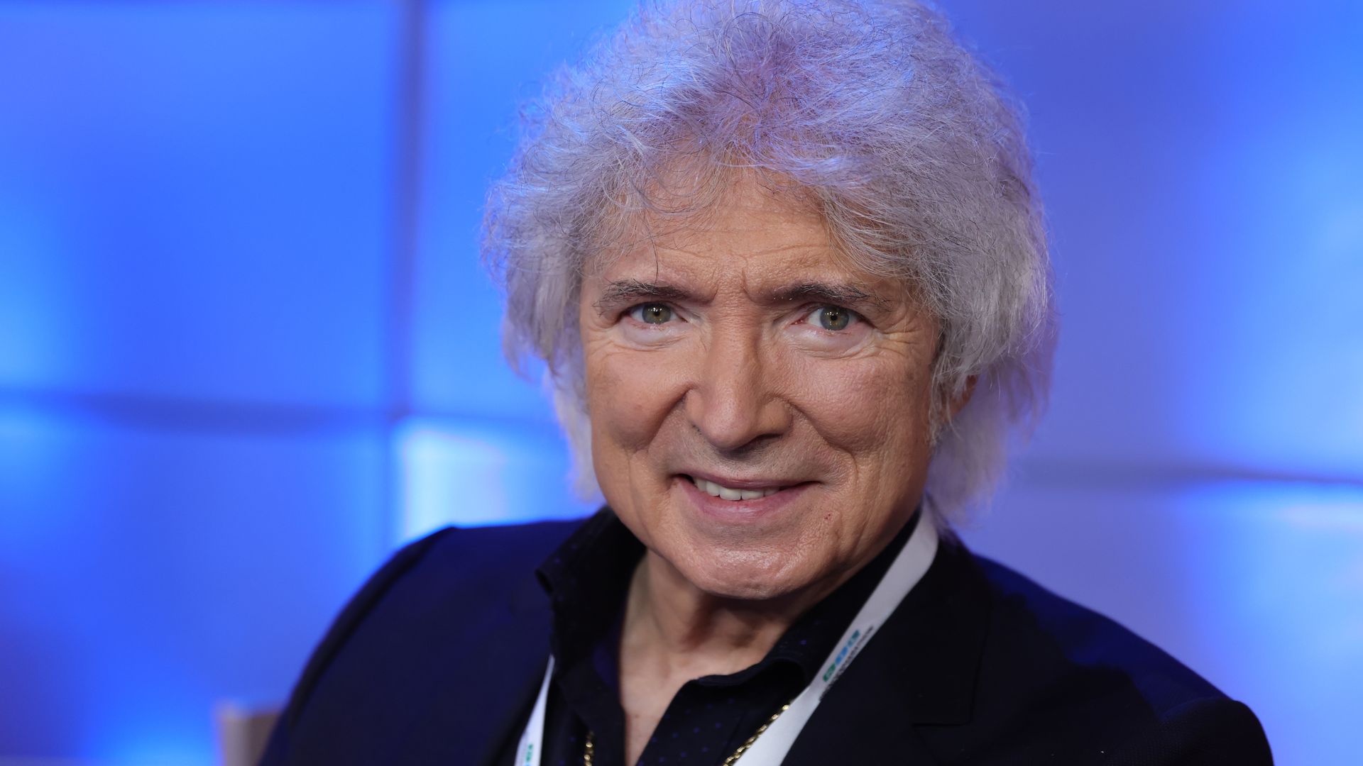 Schlagerstar Peter Orloff (81) kündigt Abschiedstournee an Schlagerstar Peter Orloff (81) kündigt Abschiedstournee an