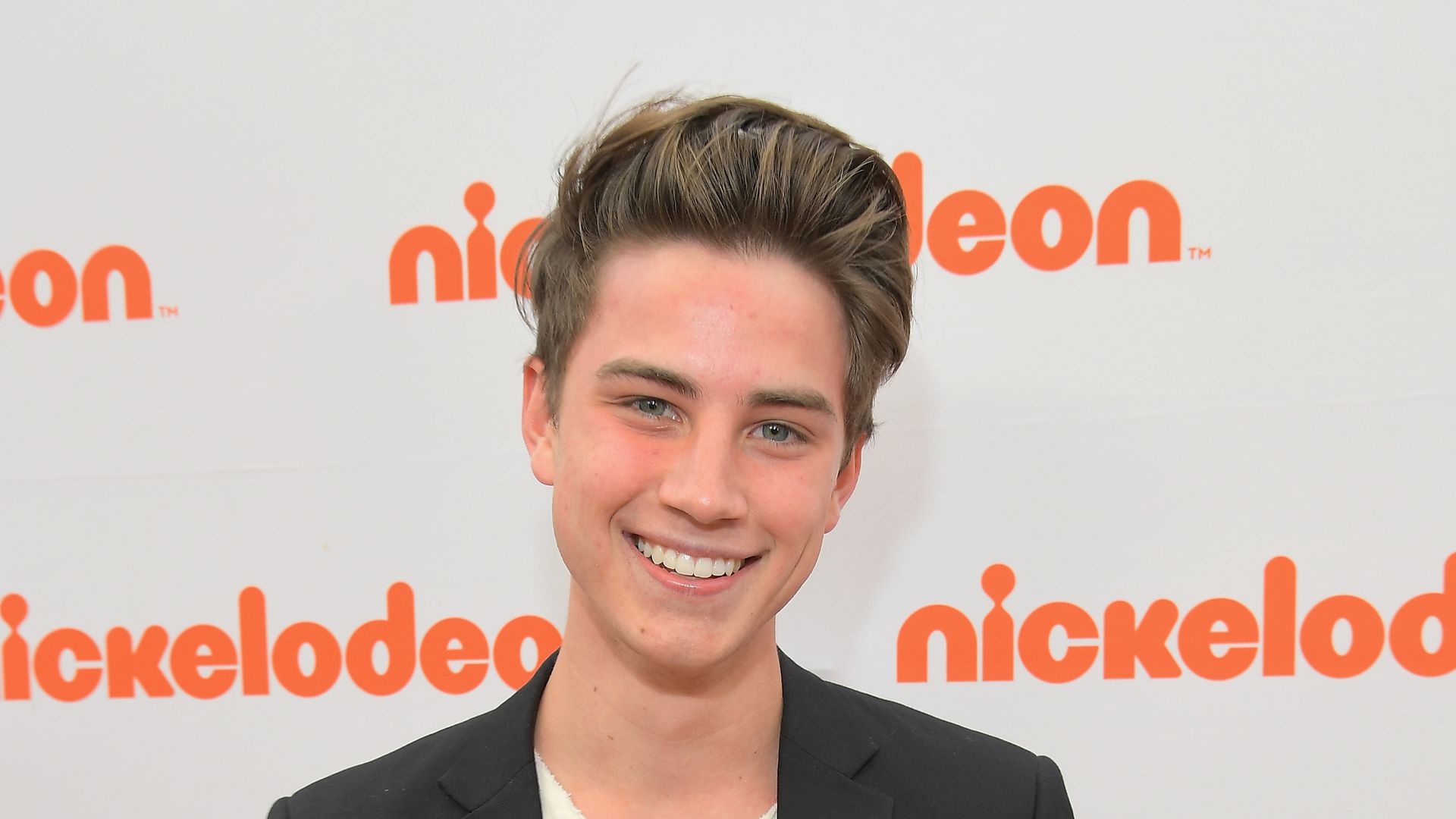 Carson Rowland Promiflash