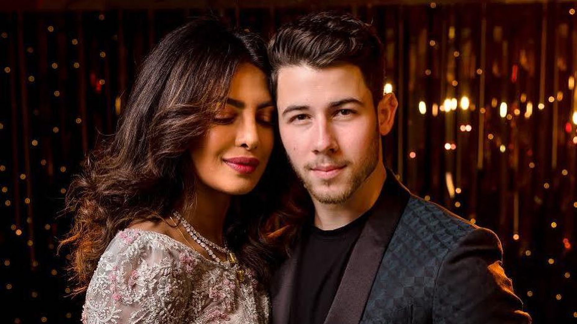 Nick Priyanka Im Hochzeits Fieber Sie Feiern Noch Einmal Promiflash De 