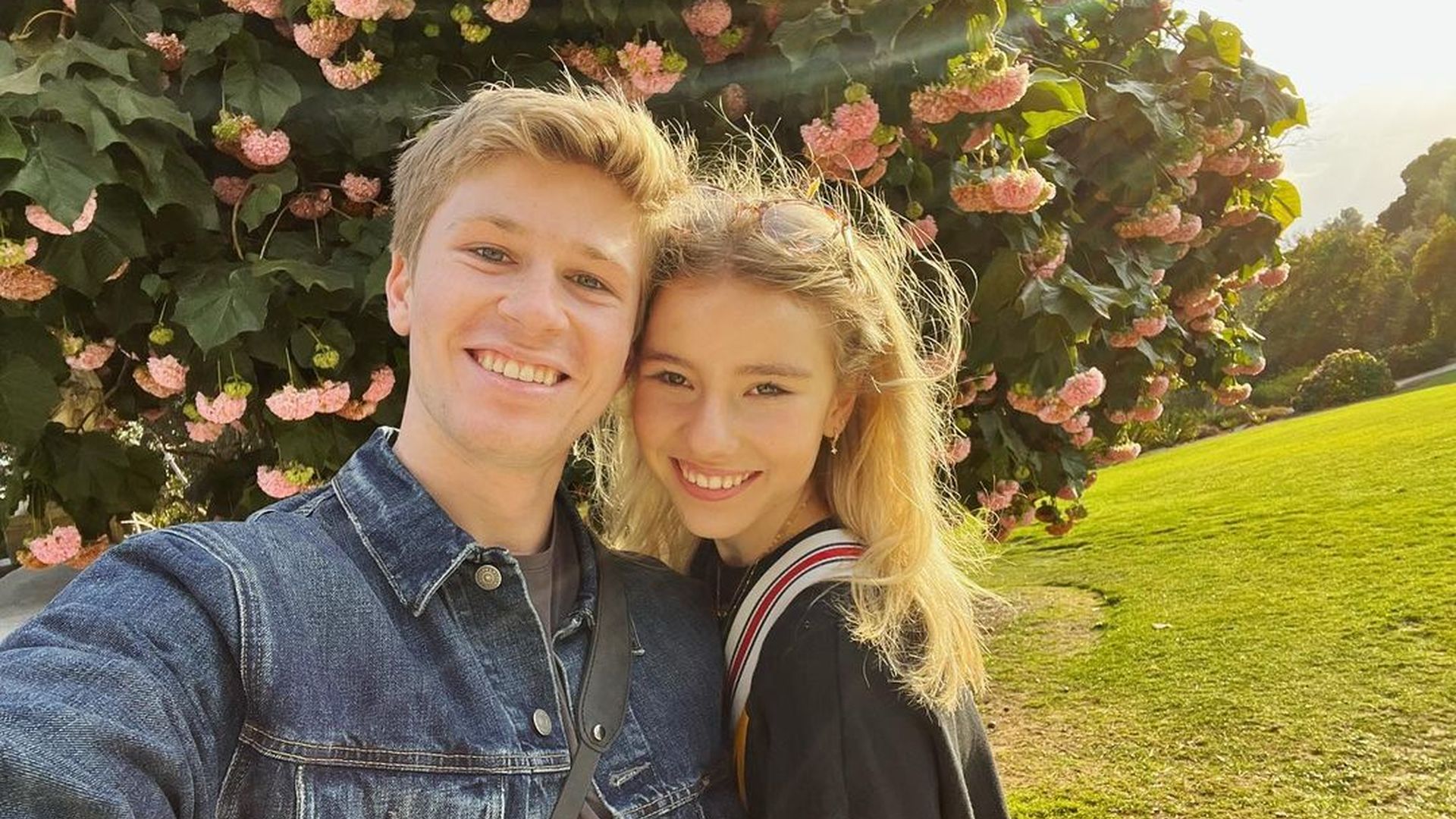 Robert-Irwin-ist-mit-Rorie-Buckey-sehr-sehr-gl-cklich-