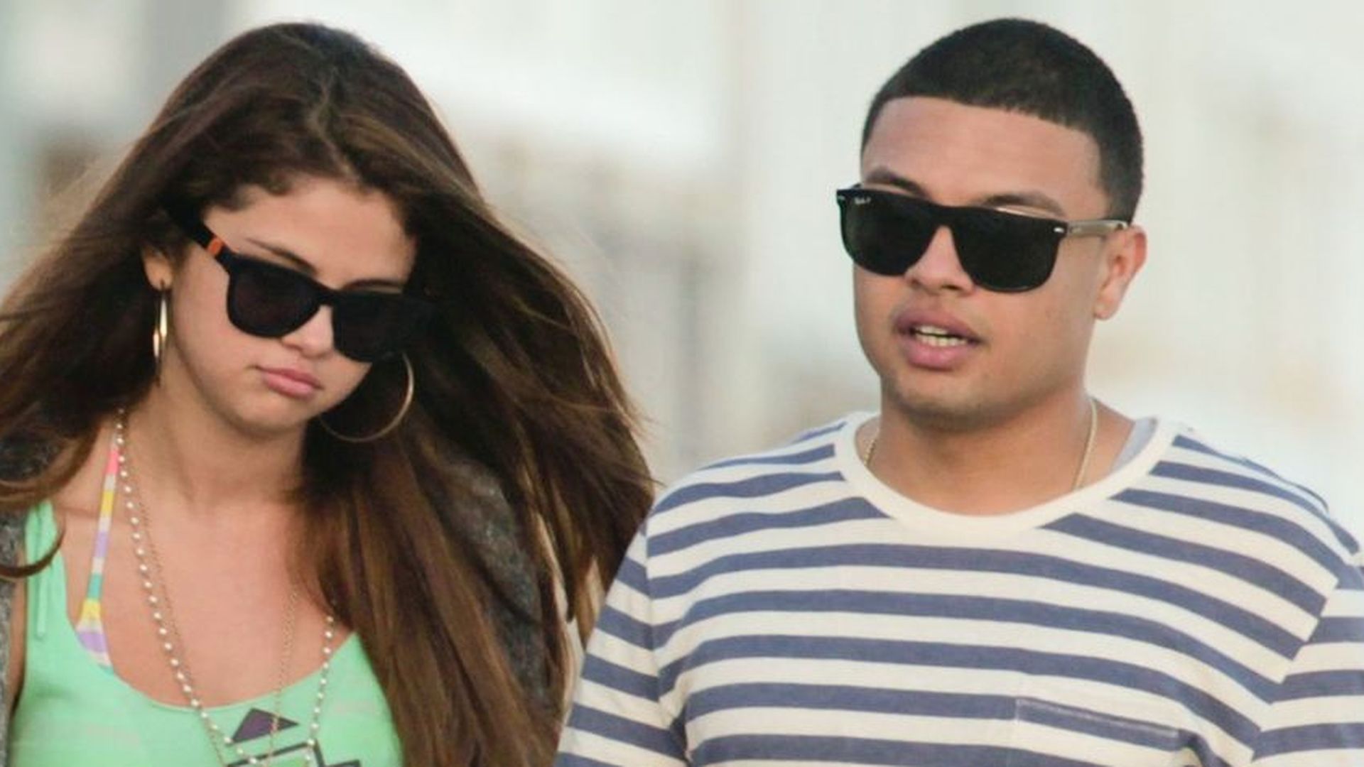 Selena Gomez Darum verbringt sie Zeit mit Alfredo Promiflash.de