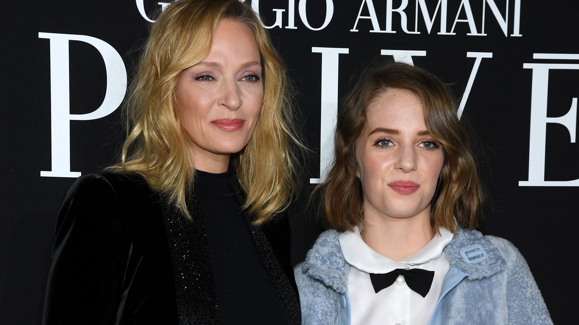 Mama Uma Thurman Riet Maya Hawke Zu Stranger Things Rolle Promiflash De