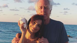 Monster Br ste Emily Ratajkowski Zieht Wieder Blank Promiflash de monster-br-ste-emily-ratajkowski-zieht-wieder-blank-promiflash-de