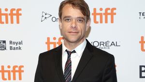 Verhaftet! Nick Stahl masturbiert im Porno-Laden | Promiflash