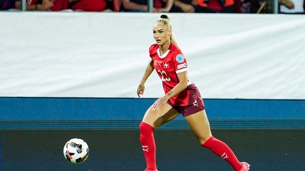 1. Termin in Modelagentur: Startet Shania Geiss jetzt durch?