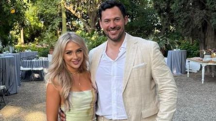 Charlize Theron ist mit Freund Alex glücklicher als je zuvor