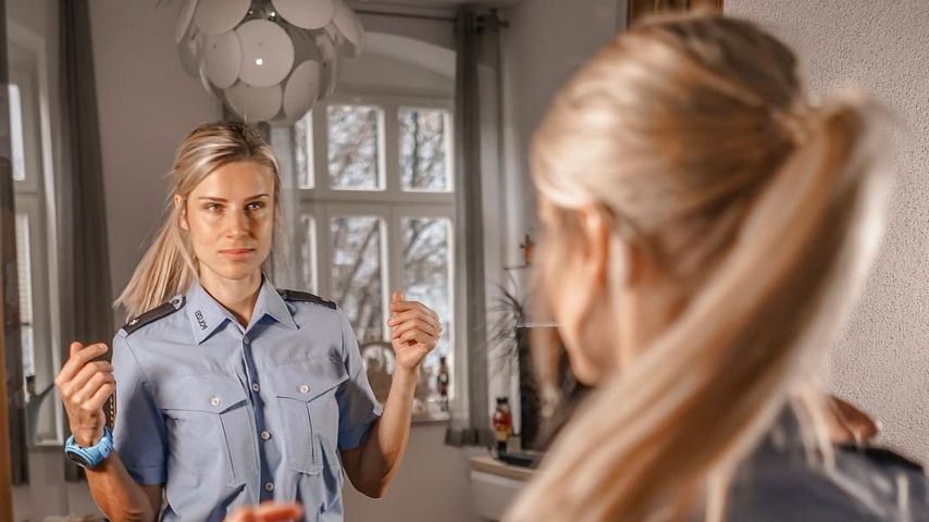 Blonde Polizistin Blonde Polizistin