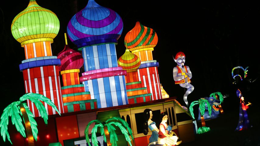 Aladdin - Magical Lantern Festival in London