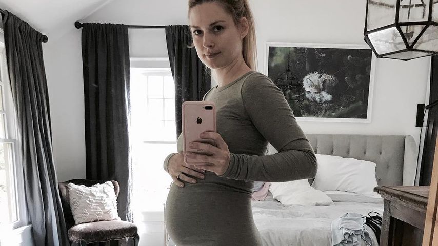 Alexandra Breckenridge im August 2017
