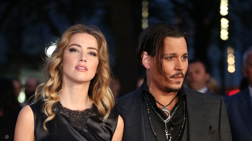 Amber Heard und Johnny Depp bei einer Filmpremiere in London