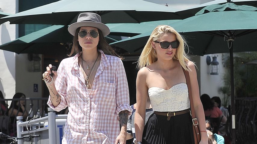Tasya van Ree Amber Heard unterwegs in Hollywood