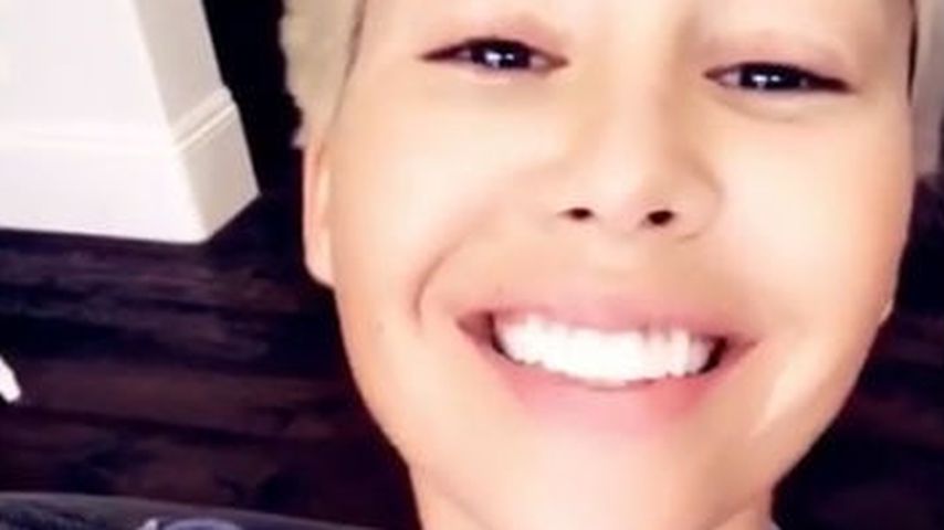 Bye-bye, Boobs! Amber Rose feiert ihre Brustverkleinerung!