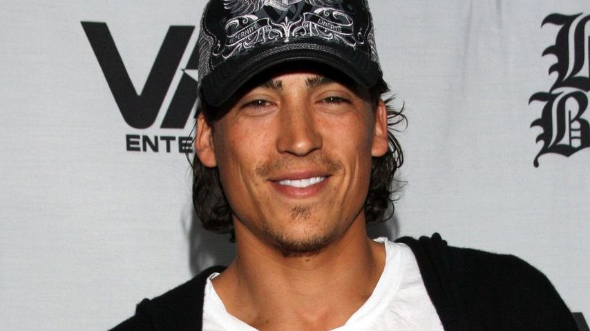 Andrew Keegan